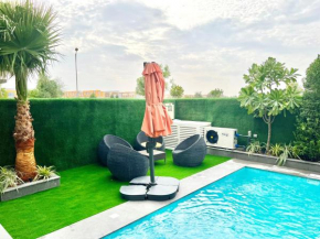 Dubai Private Pool villa Damac Hills 2 deleguest